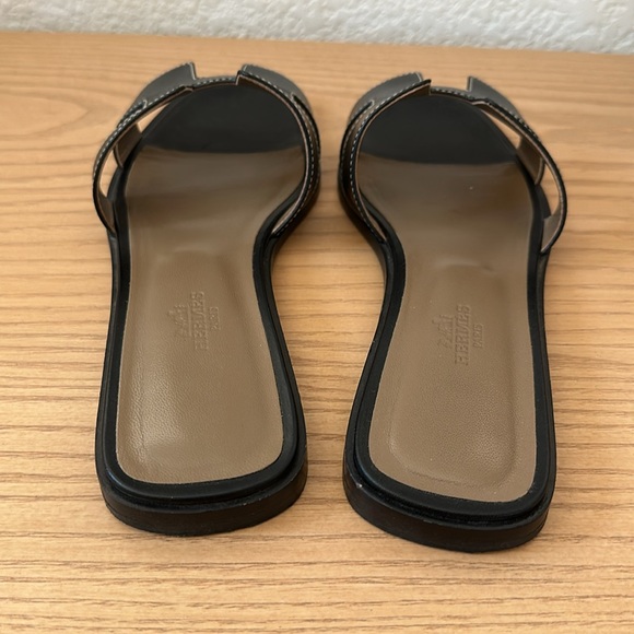 Hermes Oran sandals in Black size 39 - Picture 2 of 8